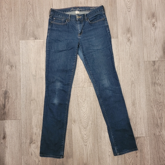 Eddie Bauer Slightly Curvy Straight Jeans - Picture 2 of 6